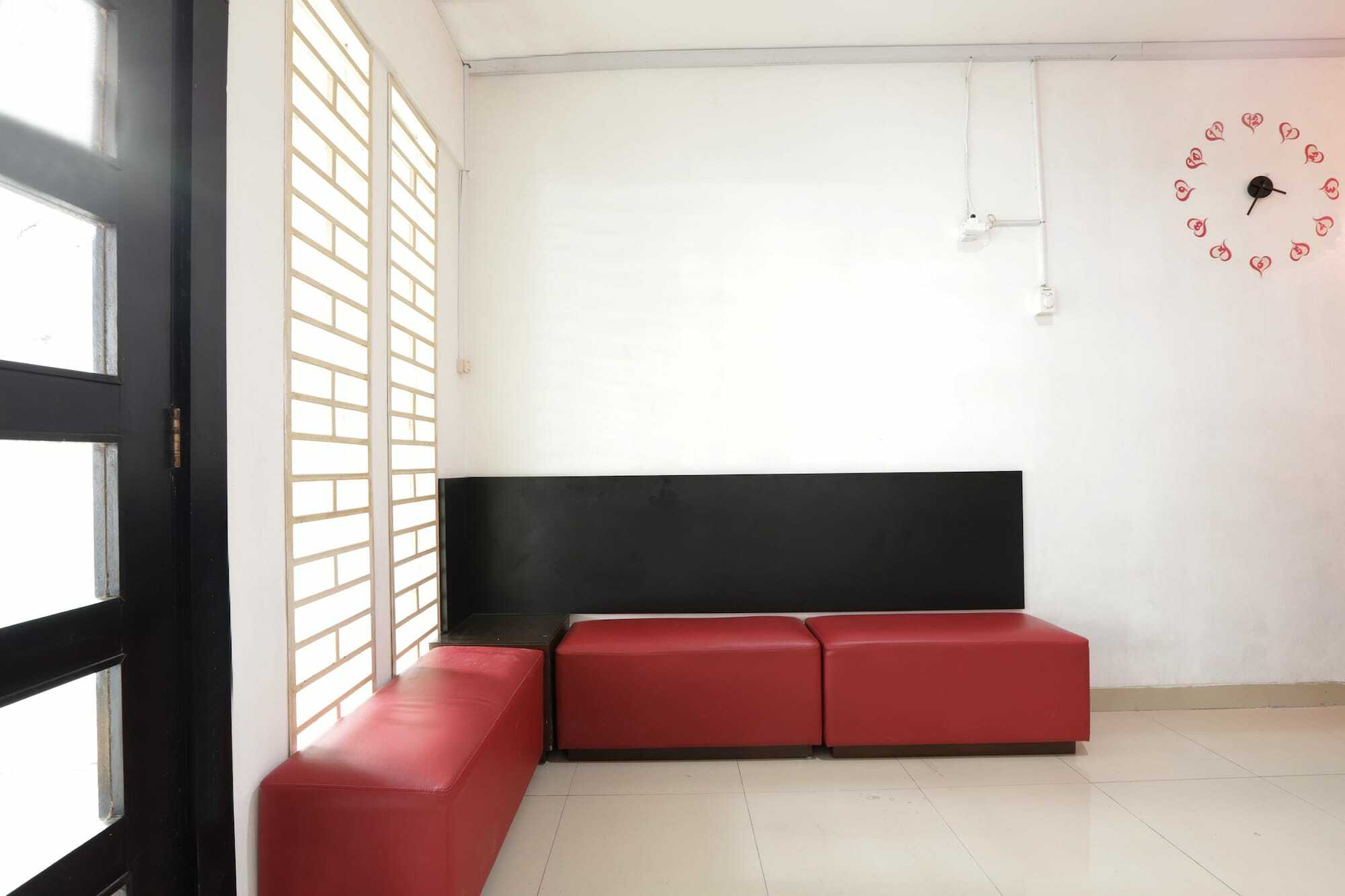 Oyo 345 Wynne Residence Jakarta Exteriér fotografie